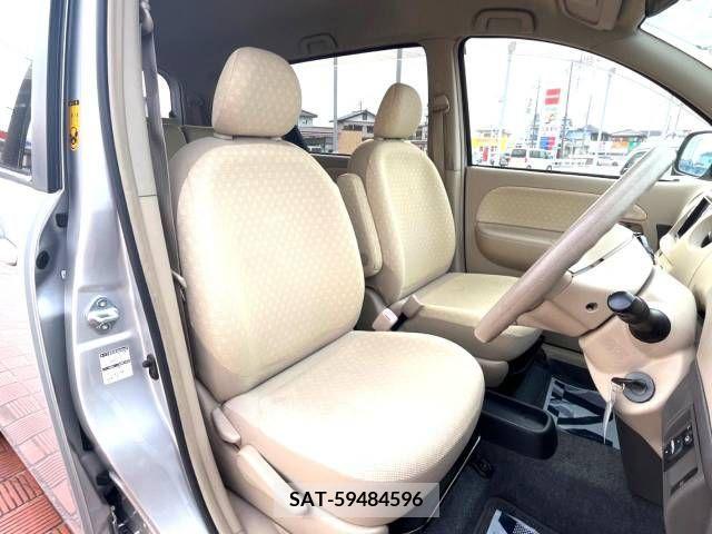 Toyota SIENTA 2007-04 285098-8