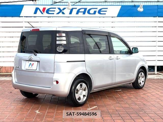 Toyota SIENTA 2007-04 285098-17