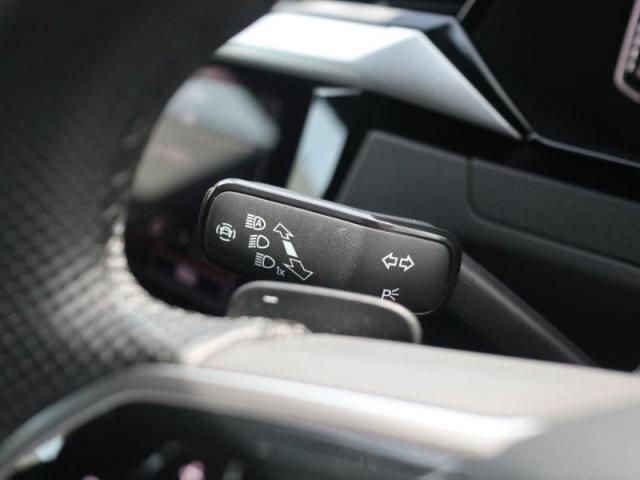 VolksWagen ARTEON 2022-09 15781-18