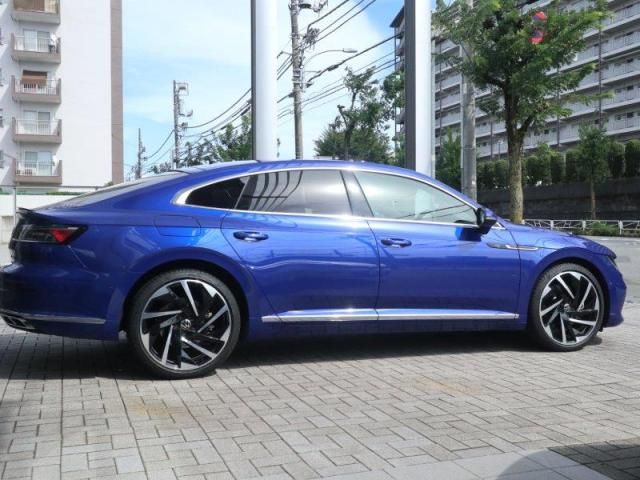 VolksWagen ARTEON 2022-09 15781-9