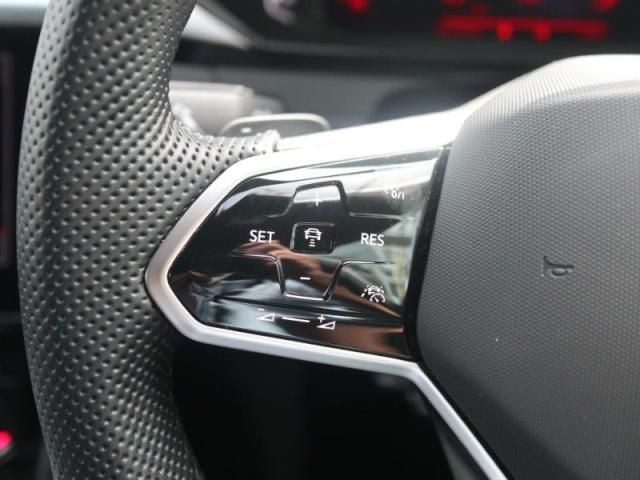 VolksWagen ARTEON 2022-09 15781-16