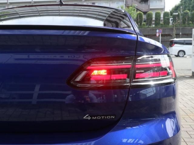 VolksWagen ARTEON 2022-09 15781-11