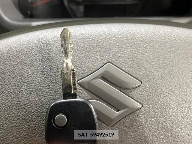 Suzuki EVERY 2020-01 210958-7