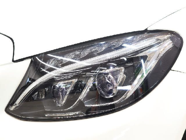 Mercedes Benz C-CLASS 2015-04 6562-18
