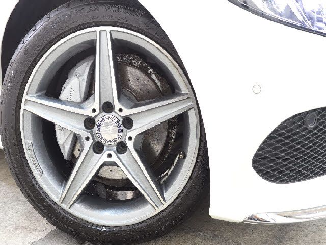 Mercedes Benz C-CLASS 2015-04 6562-7
