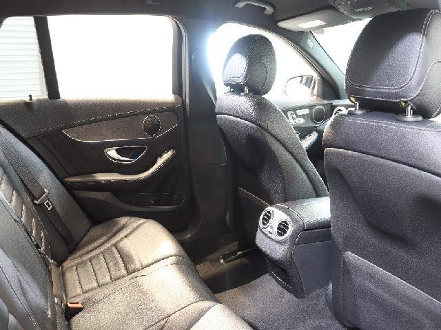 Mercedes Benz C-CLASS 2015-04 6562-13