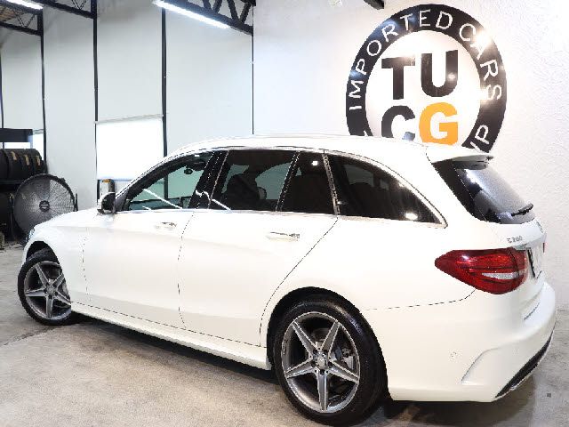 Mercedes Benz C-CLASS 2015-04 6562-12