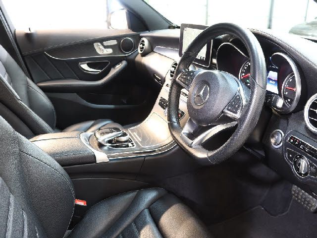 Mercedes Benz C-CLASS 2015-04 6562-11