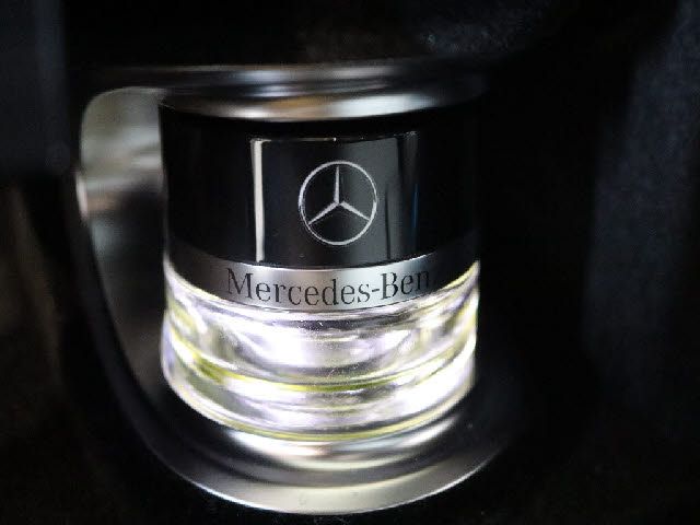 Mercedes Benz C-CLASS 2015-04 6562-15