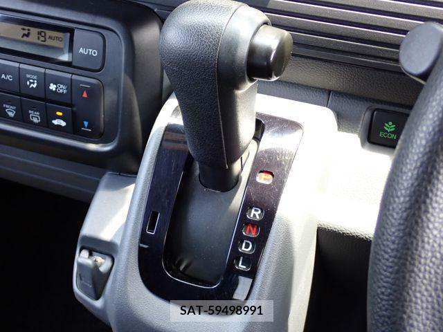 Honda N-VAN 2020-02 372540-16