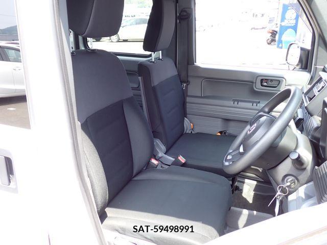 Honda N-VAN 2020-02 372540-9