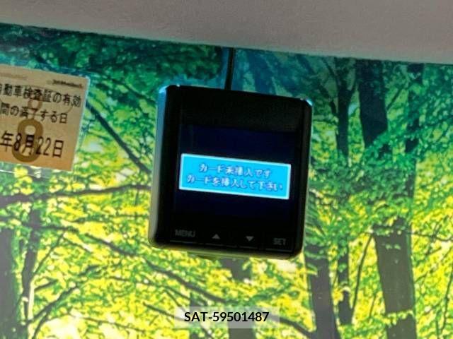 Honda N BOX 2017-08 333838-6