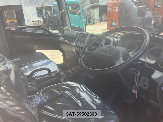Hino RANGER 2017-03 332886-1