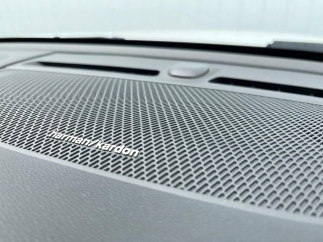 Volvo XC40 2021-11 14043-4