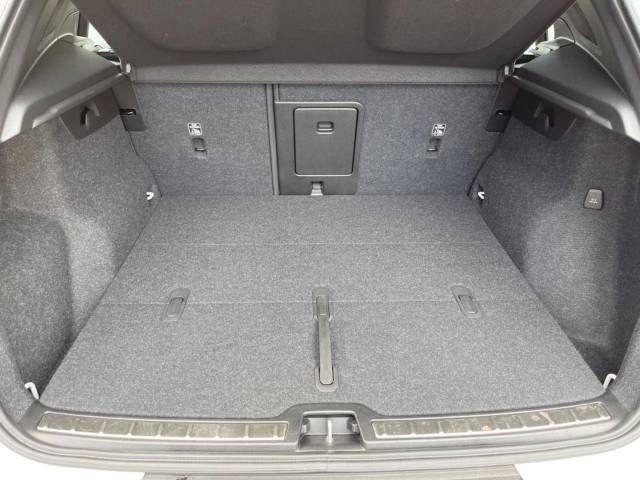 Volvo XC40 2021-11 14043-13