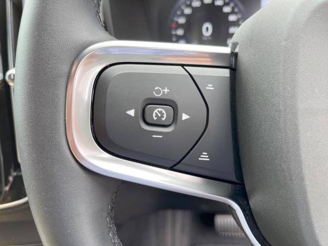 Volvo XC40 2021-11 14043-9