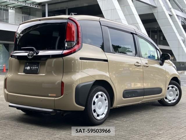 Toyota SIENTA 2023-07 285029-5