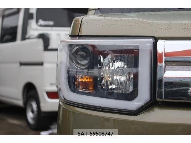 Toyota Pixis Mega 2019-05 242501-11