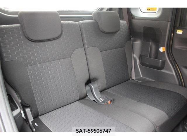 Toyota Pixis Mega 2019-05 242501-14
