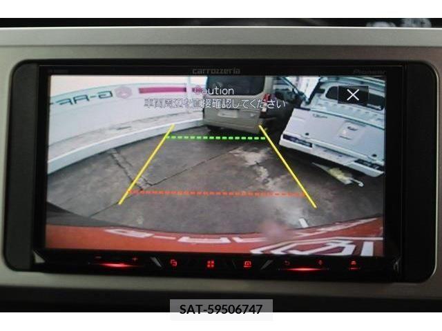 Toyota Pixis Mega 2019-05 242501-2