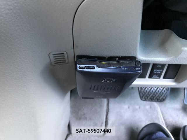 Nissan SERENA 2011-06 326793-8