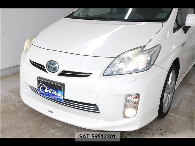 Toyota PRIUS 2011-10 322016-12
