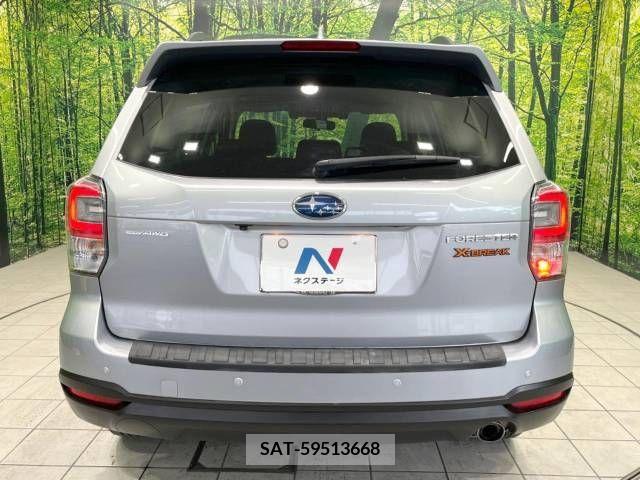 Subaru FORESTER 2017-09 270214-15