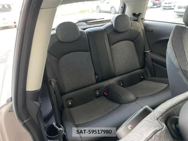 Bmw MINI 2022-05 319606-17