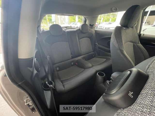 Bmw MINI 2022-05 319606-16