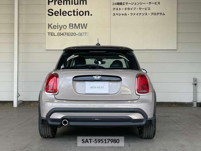 Bmw MINI 2022-05 319606-6