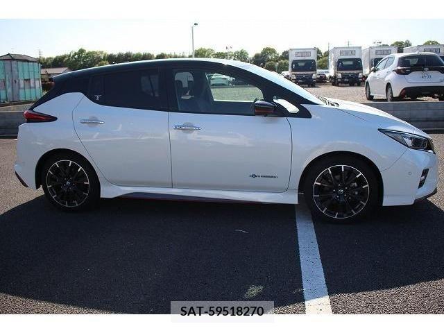 Nissan LEAF 2018-11 274728-10