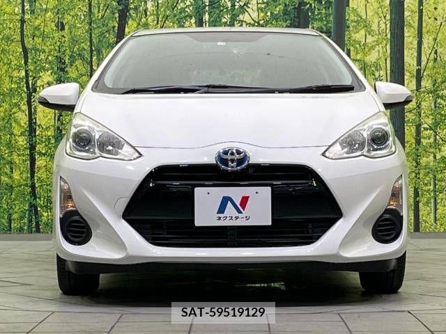 Toyota AQUA 2015-12 251498-14