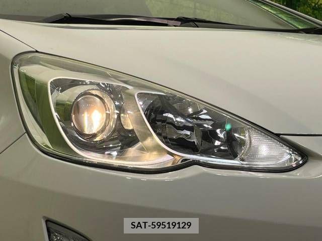Toyota AQUA 2015-12 251498-12