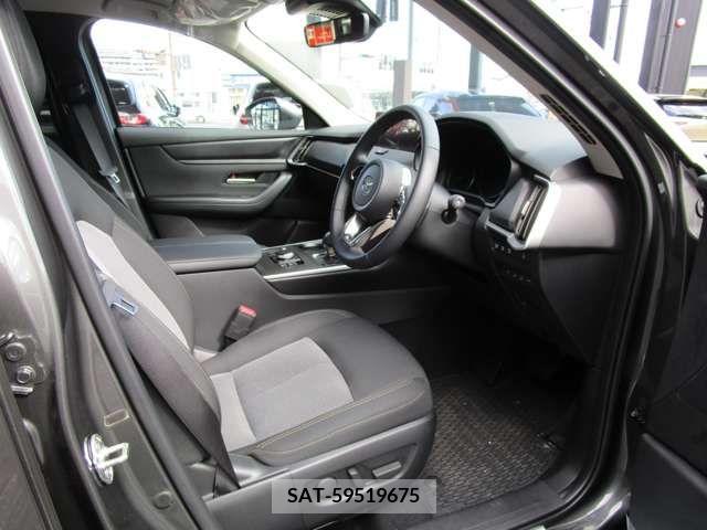 Mazda CX-60 2023-03 211532-8