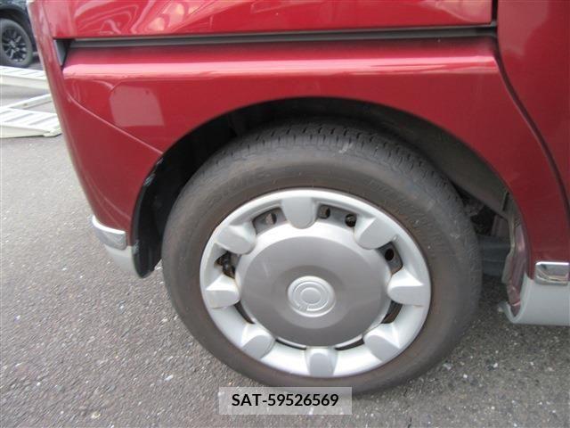 Daihatsu MOVE 2017-10 278166-9