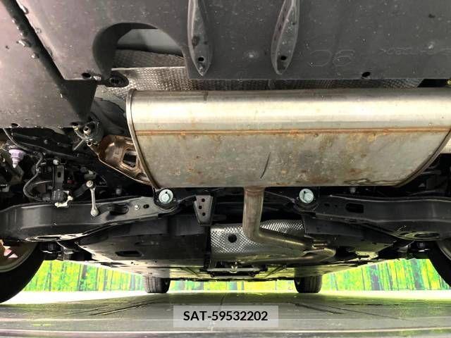 Toyota PRIUS 2021-08 207203-19