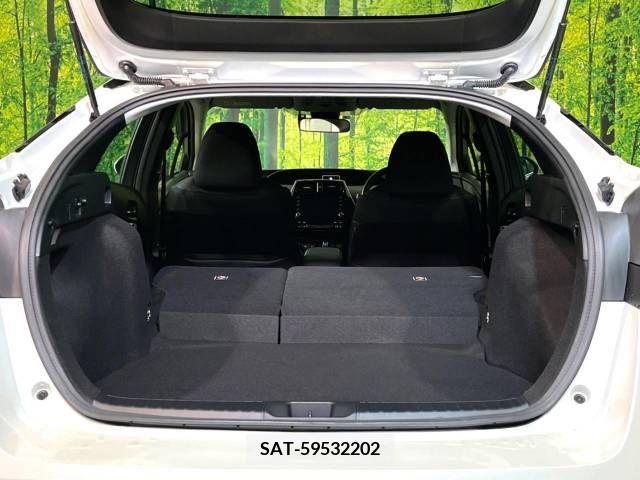 Toyota PRIUS 2021-08 207203-10