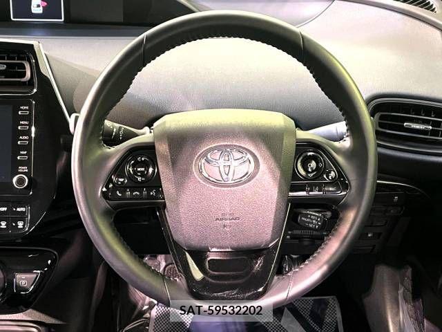 Toyota PRIUS 2021-08 207203-11