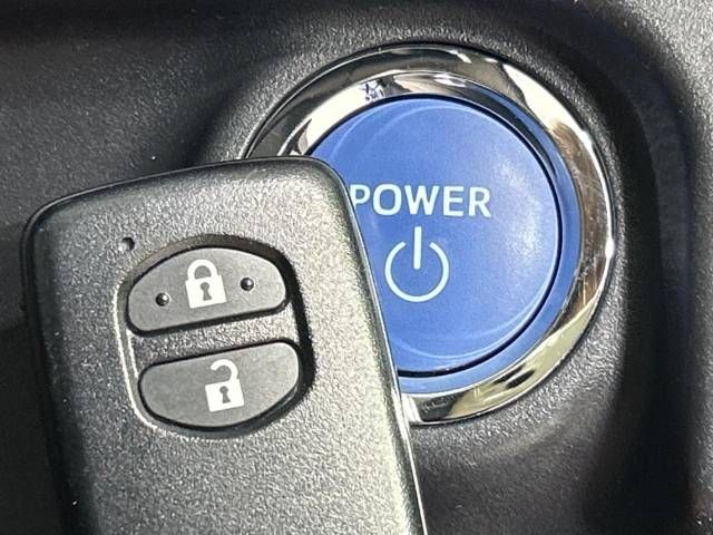 Toyota AQUA 2018-03 186036-7