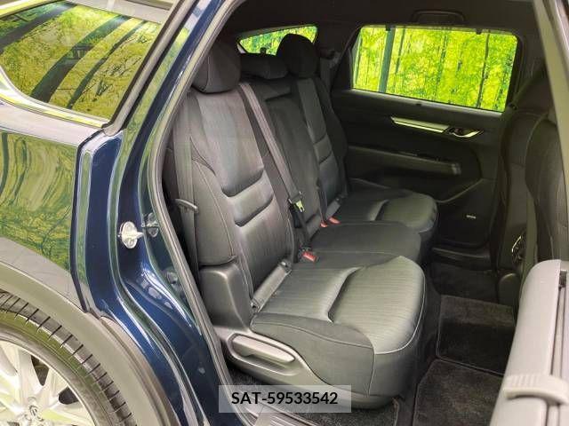 Mazda CX-8 2018-04 266241-8