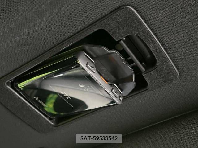 Mazda CX-8 2018-04 266241-6