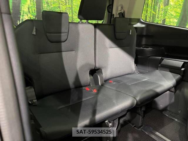 Toyota NOAH 2023-04 226033-10