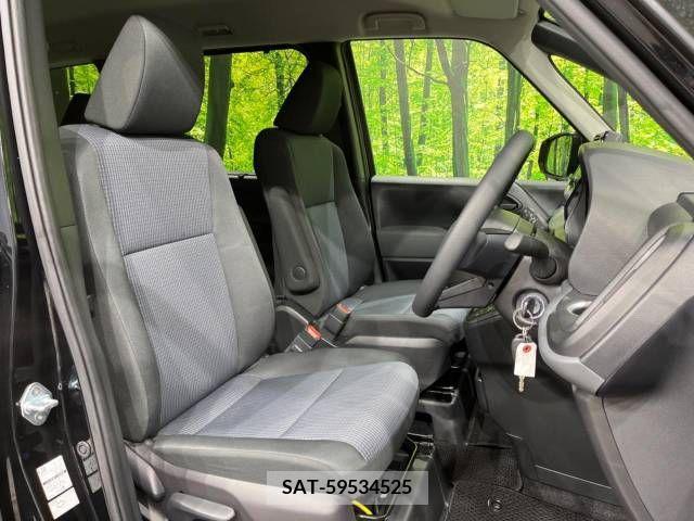 Toyota NOAH 2023-04 226033-8