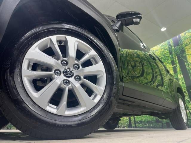 Toyota YARIS CROSS 2023-07 27458-13