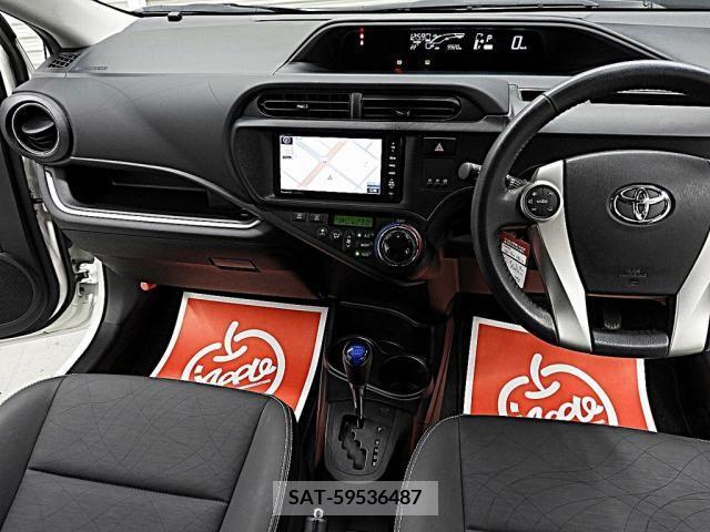 Toyota AQUA 2014-07 260525-11