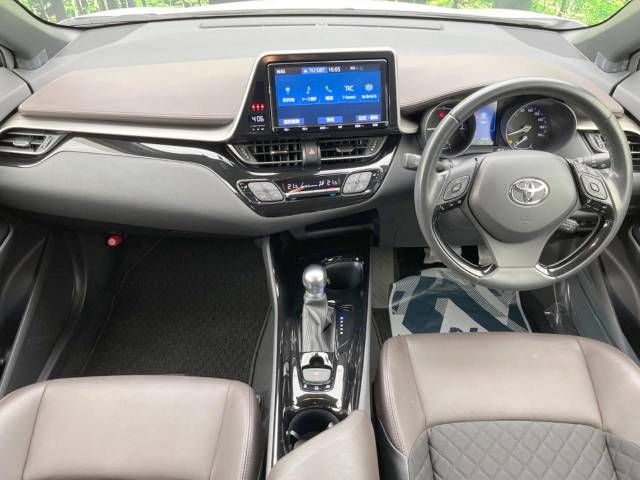 Toyota C-HR 2018-11 22898-1