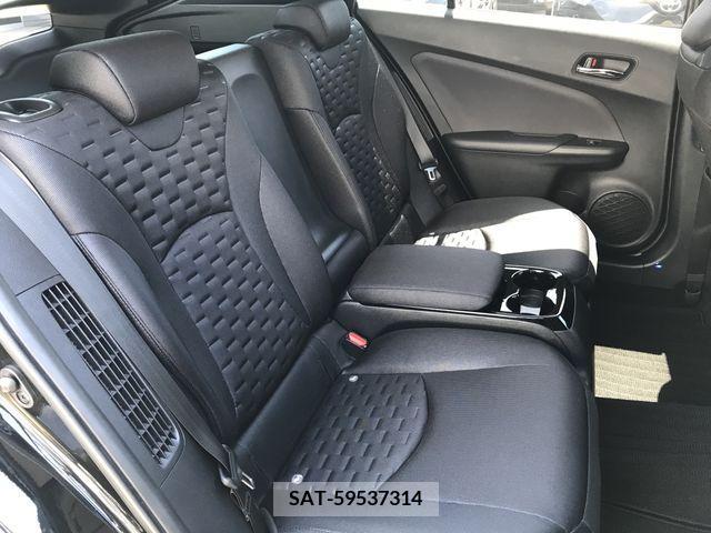 Toyota PRIUS PHV 2017-05 334947-12