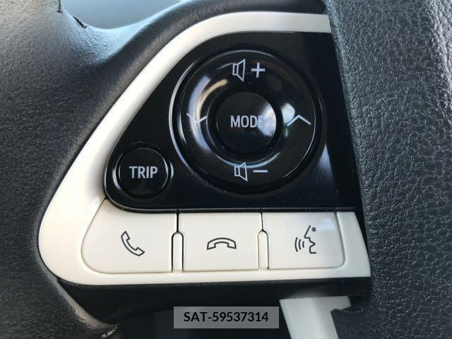Toyota PRIUS PHV 2017-05 334947-22