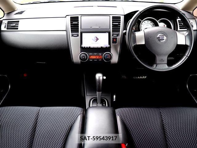 Nissan TIIDA 2009-09 301193-1