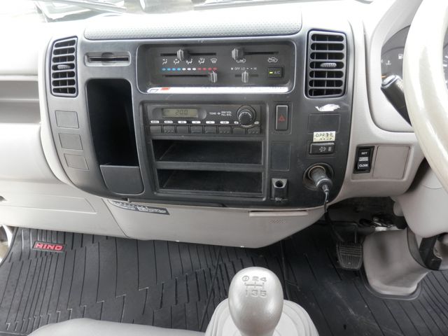 Hino DUTRO 2007-07 3255-27